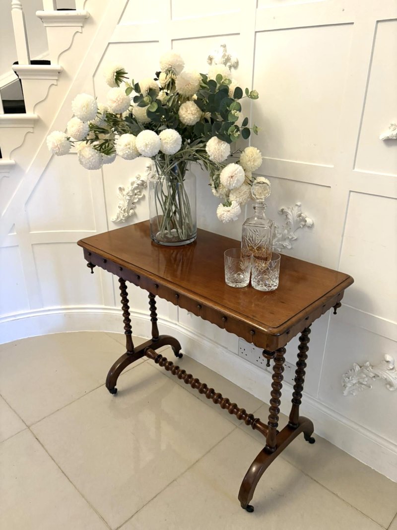 Antique Victorian Quality Mahogany Side/Lamp Table - Image 5